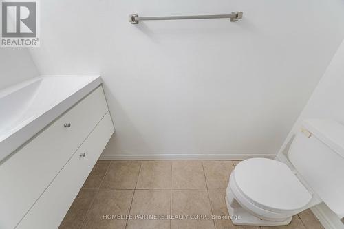 303 - 40 Panorama Court, Toronto (Mount Olive-Silverstone-Jamestown), ON - Indoor Photo Showing Bathroom