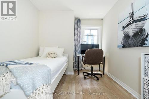 37 - 1355 Rathburn Road E, Mississauga (Rathwood), ON - Indoor Photo Showing Bedroom