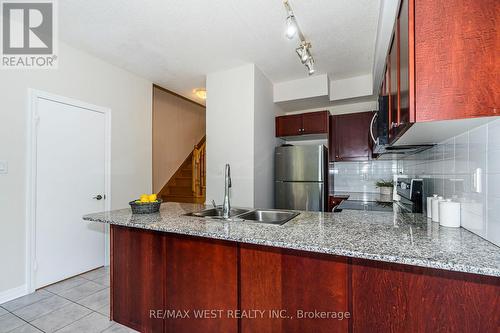 37 - 1355 Rathburn Road E, Mississauga, ON - Indoor Photo Showing Kitchen With Double Sink