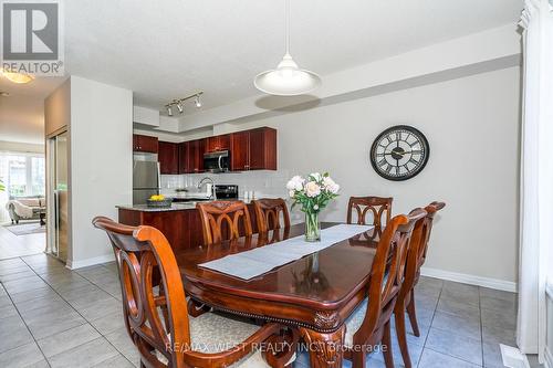 37 - 1355 Rathburn Road E, Mississauga, ON - Indoor Photo Showing Dining Room