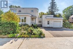 24 GLENGARRY ROAD  Ottawa, ON K1S 0L5