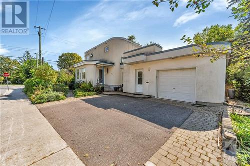 24 Glengarry Road, Ottawa, ON 