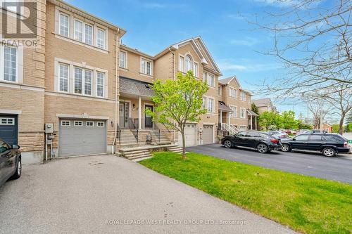 36 Andrika Court, Mississauga (Hurontario), ON - Outdoor With Facade