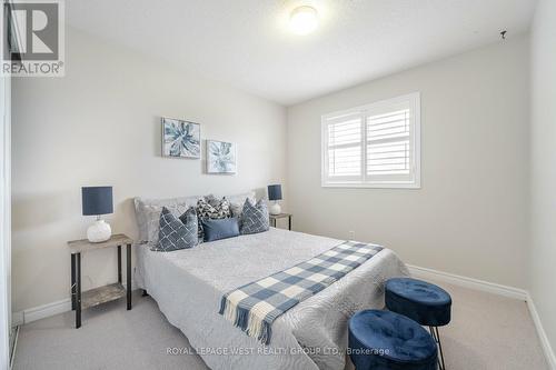 36 Andrika Court, Mississauga, ON - Indoor Photo Showing Bedroom