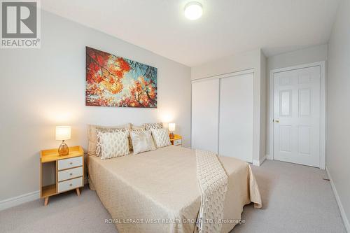 36 Andrika Court, Mississauga (Hurontario), ON - Indoor Photo Showing Bedroom