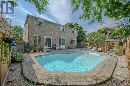 1185 Lansdown Drive, Oakville, ON 