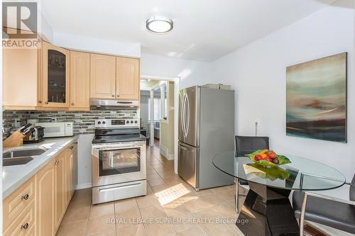 58 Edinborough Court, Toronto (Rockcliffe-Smythe), ON - Indoor Photo Showing Kitchen With Stainless Steel Kitchen With Double Sink