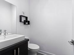 Powder room - 