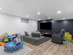 Family room - 