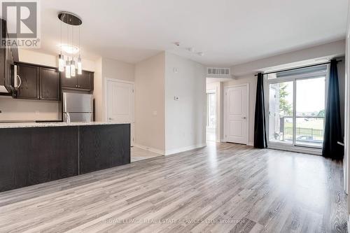 205 - 2388 Khalsa Gate, Oakville (Palermo West), ON - Indoor Photo Showing Kitchen