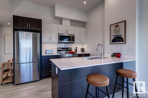 #2507 9009 85 St Nw, Edmonton, AB - Indoor Photo Showing Kitchen With Double Sink With Upgraded Kitchen