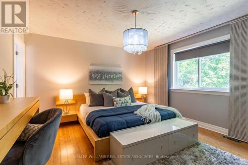 138 Belvidere Road, Fort Erie (Crystal Beach), ON - Indoor Photo Showing Bedroom