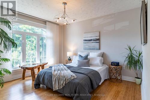 138 Belvidere Road, Fort Erie (Crystal Beach), ON - Indoor Photo Showing Bedroom