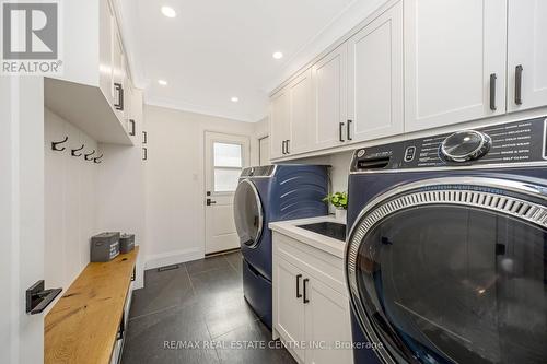 884 Hemlock Drive, Milton (Dorset Park), ON - Indoor Photo Showing Laundry Room