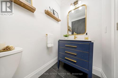 884 Hemlock Drive, Milton, ON - Indoor Photo Showing Bathroom