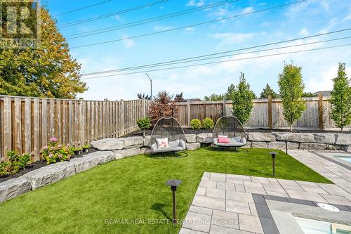 884 Hemlock Drive, Milton, ON - Outdoor