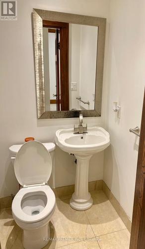 Main - 325 Willard Avenue, Toronto (Runnymede-Bloor West Village), ON - Indoor Photo Showing Bathroom