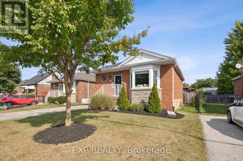 777 Queensdale Avenue E, Hamilton, ON - Outdoor