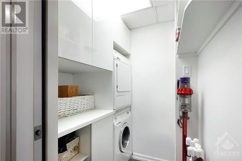 Laundry and storage in-unit. - 20 The Driveway Drive Unit#1801, Ottawa, ON - Indoor Photo Showing Laundry Room