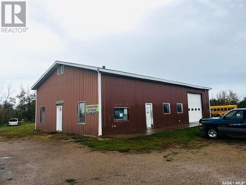 1326 Service Road W, Melville, SK 