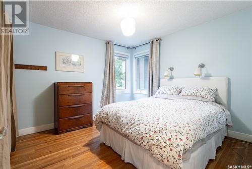 1104 Main Street, Saskatoon, SK - Indoor Photo Showing Bedroom