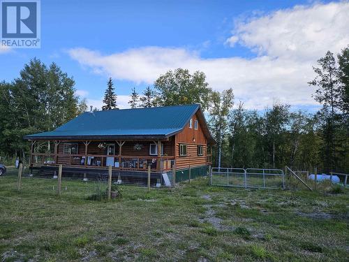 1717 Somerville Road, Quesnel, BC - Outdoor With Deck Patio Veranda