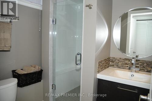 Bsmt - 325 Willard Avenue, Toronto (Runnymede-Bloor West Village), ON - Indoor Photo Showing Bathroom