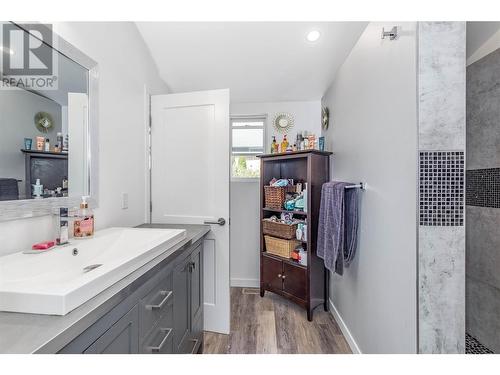 3069 Ourtoland Road, West Kelowna, BC - Indoor Photo Showing Bathroom