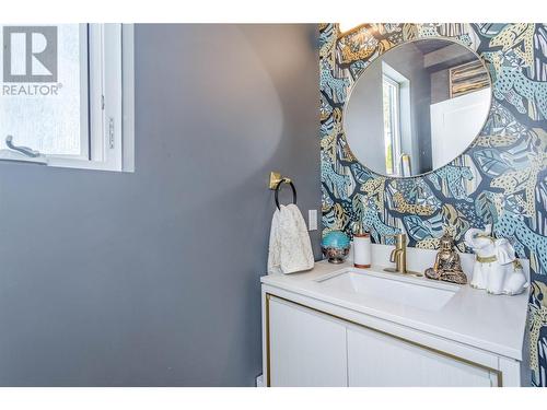 3069 Ourtoland Road, West Kelowna, BC - Indoor Photo Showing Bathroom