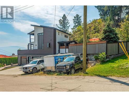 3069 Ourtoland Road, West Kelowna, BC - Outdoor