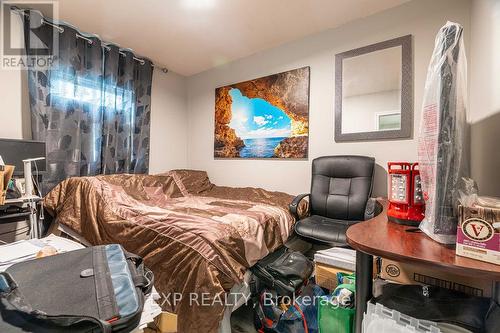 49 Paddington Avenue, London, ON - Indoor Photo Showing Bedroom