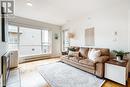 408 335 Carnarvon Street, New Westminster, BC  - Indoor Photo Showing Living Room 