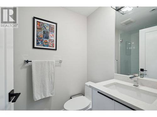 117 3409 Harper Road, Coquitlam, BC - Indoor Photo Showing Bathroom