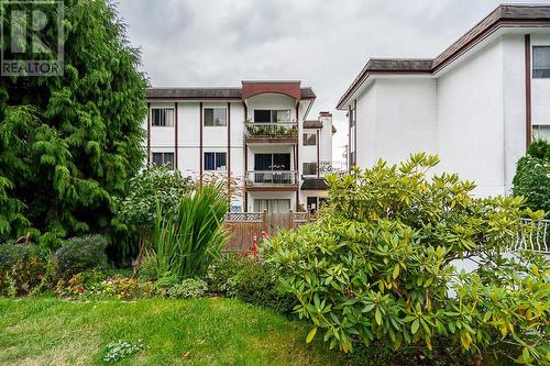 103 135 W 21St Street, North Vancouver, BC - Outdoor