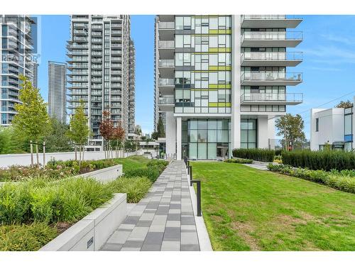 1705 2425 Alpha Avenue, Burnaby, BC - Outdoor With Facade