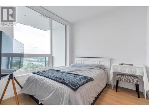 1705 2425 Alpha Avenue, Burnaby, BC - Indoor Photo Showing Bedroom