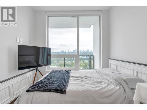 1705 2425 Alpha Avenue, Burnaby, BC - Indoor Photo Showing Bedroom