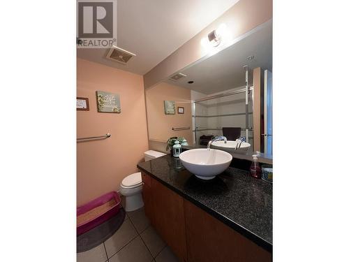 1708 9133 Hemlock Drive, Richmond, BC - Indoor Photo Showing Bathroom