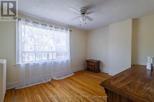 25 Sylvan Avenue, Toronto (Dufferin Grove), ON - Indoor