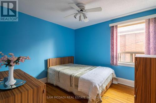 25 Sylvan Avenue, Toronto, ON - Indoor Photo Showing Bedroom