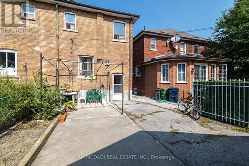 25 Sylvan Avenue, Toronto (Dufferin Grove), ON - Outdoor