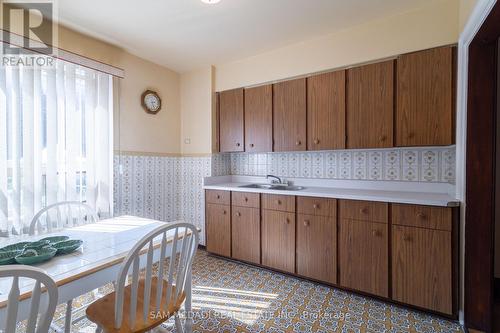 25 Sylvan Avenue, Toronto (Dufferin Grove), ON - Indoor Photo Showing Kitchen