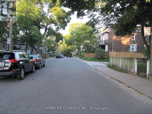 23 Myrtle Avenue, Toronto, ON - Outdoor