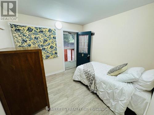 23 Myrtle Avenue, Toronto (South Riverdale), ON - Indoor Photo Showing Bedroom