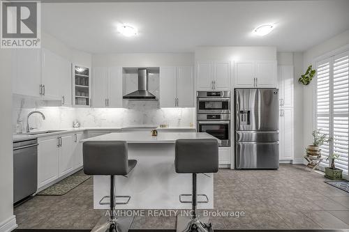 139 Jim Mortson Drive, East Gwillimbury (Queensville), ON - Indoor Photo Showing Kitchen With Stainless Steel Kitchen With Upgraded Kitchen