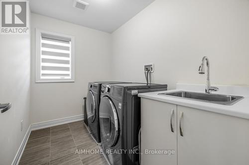 139 Jim Mortson Drive, East Gwillimbury (Queensville), ON - Indoor Photo Showing Laundry Room