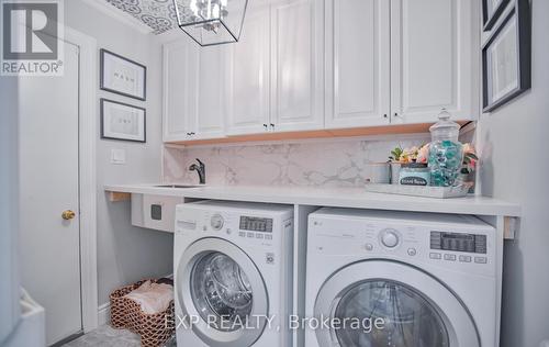 2189 Bader Crescent, Burlington, ON - Indoor Photo Showing Laundry Room