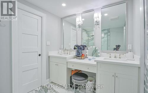 2189 Bader Crescent, Burlington (Brant Hills), ON - Indoor Photo Showing Bathroom