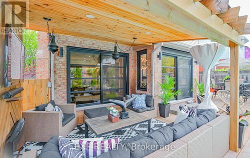 2189 Bader Crescent, Burlington, ON - Outdoor With Deck Patio Veranda With Exterior