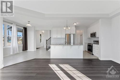 301 Sweetclover Way, Ottawa, ON - Indoor Photo Showing Kitchen